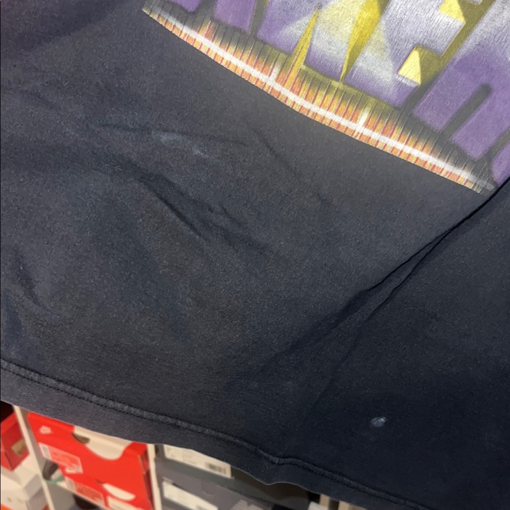 1990’s Los Angeles Lakers “It’s Showtime” T-Shirt - Picture 10 of 16